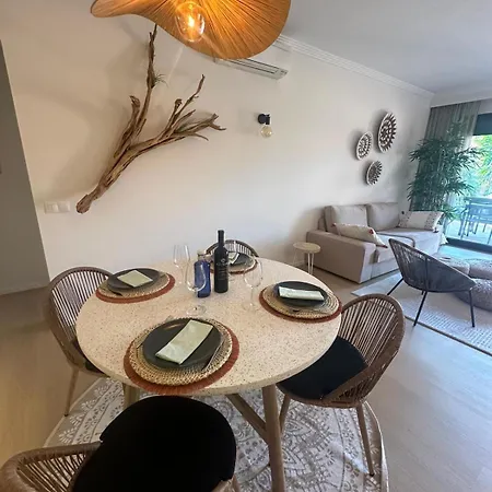 Dans Les Jardins Tropicaux Apartamento